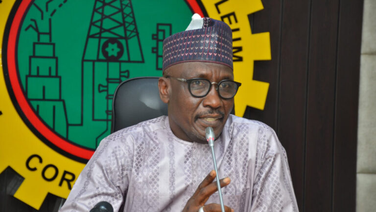 Da yiwuwar farashin man fetur ya koma N340 a baɗi- NNPC Da yiwuwar farashin man fetur ya koma N340 a baɗi- NNPC