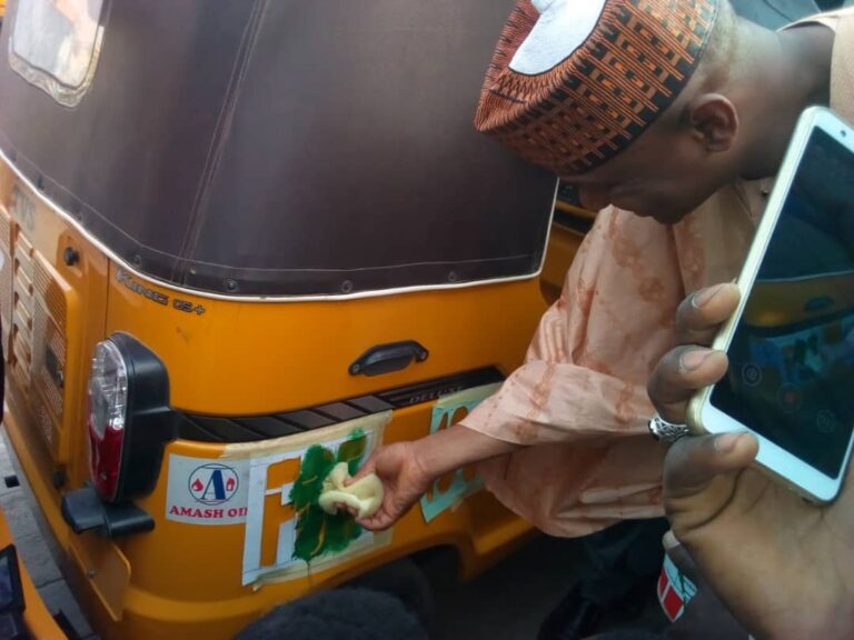 Sauya lamba: Za mu tafi yajin aiki idan KAROTA ta fara kama mu — Direbobin Adaidaita-sahu Sauya lamba: Za mu tafi yajin aiki idan KAROTA ta fara kama mu — Direbobin Adaidaita-sahu