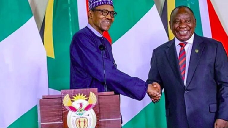 Ana samun ɓullar Omicron a Nijeriya, Shugaban Ƙasar Afirka ta Kudu ya bazamo zuwa Nijeriya Ana samun ɓullar Omicron a Nijeriya, Shugaban Ƙasar Afirka ta Kudu ya bazamo zuwa Nijeriya