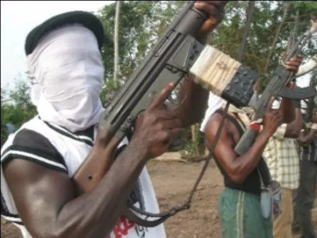 YANZU-YANZU: Ƴan bindiga sun sace ɗan takarar gwamna a Filato YANZU-YANZU: Ƴan bindiga sun sace ɗan takarar gwamna a Filato