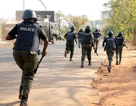 Ƴan sanda sun kuɓutar da almajiran da aka sace a Zamfara Ƴan sanda sun kuɓutar da almajiran da aka sace a Zamfara