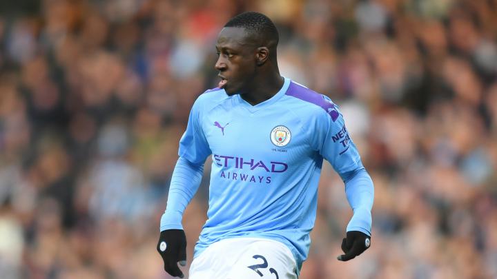 Kotu ta bada belin ɗan bayan Man City, Mendy Kotu ta bada belin ɗan bayan Man City, Mendy