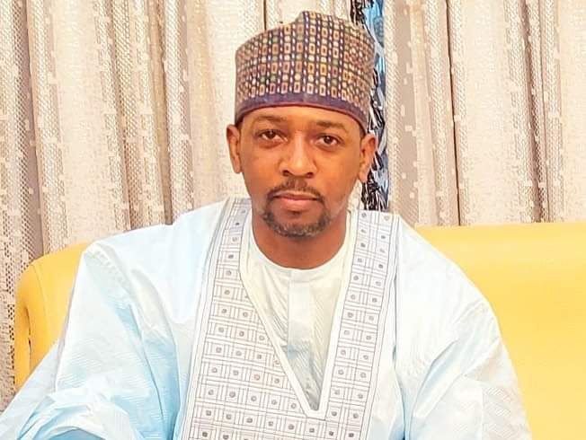 Majalisar Zamfara ta miƙawa Mataimakin Gwamna sanarwar tsigewa Majalisar Zamfara ta miƙawa Mataimakin Gwamna sanarwar tsigewa