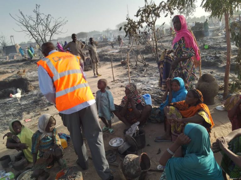 Borno: Gobara ta hallaka mutum 1 da raunata 17 a sansanin ƴan gudun hijira Borno: Gobara ta hallaka mutum 1 da raunata 17 a sansanin ƴan gudun hijira
