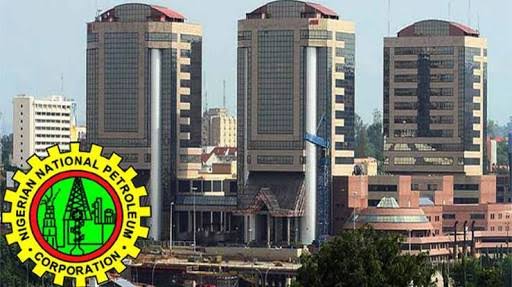 Ƙarancin man fetur: Lita biliyan 2.3 mu ke buƙata ya isa rabawa ƴan ƙasa — NNPC Ƙarancin man fetur: Lita biliyan 2.3 mu ke buƙata ya isa rabawa ƴan ƙasa — NNPC