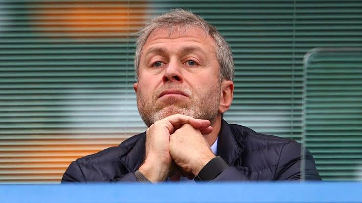 Birtaniya ta hana sayar da ƙungiyar Chelsea Birtaniya ta hana sayar da ƙungiyar Chelsea