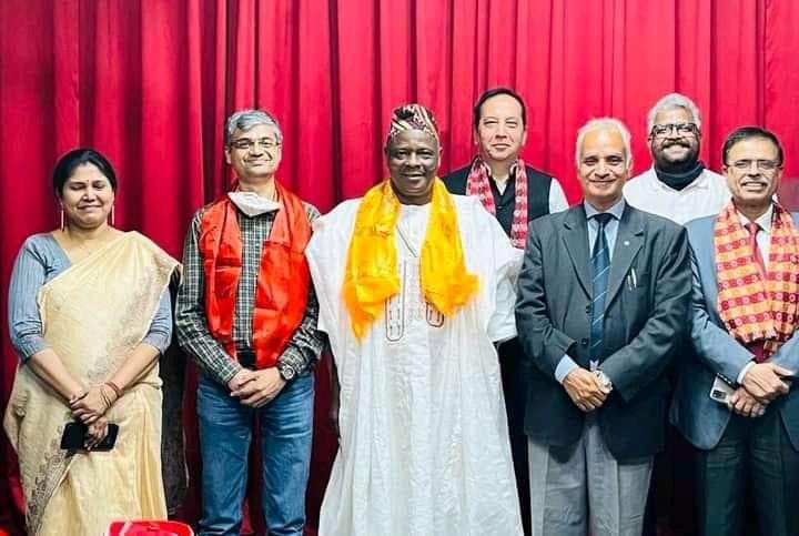 Kwankwaso ya samu digirin-digirgir a Jami’ar India Kwankwaso ya samu digirin-digirgir a Jami’ar India