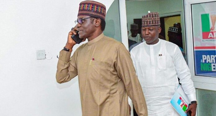 MAI WAJE YA ZO…: Buni ya dawo Nijeriya, har ya ɗare kujerarsa ta shugabancin APC MAI WAJE YA ZO…: Buni ya dawo Nijeriya, har ya ɗare kujerarsa ta shugabancin APC
