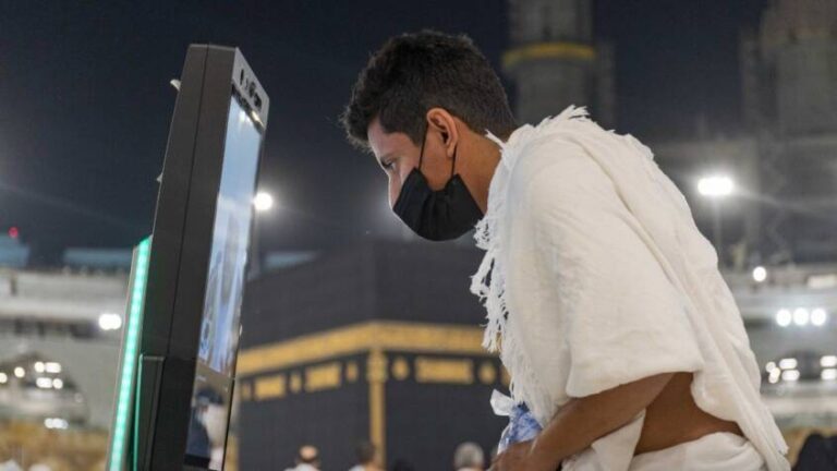 Ko maniyyaci bai yi allurar korona ba zai yi Hajji da Ummara – Saudiya Ko maniyyaci bai yi allurar korona ba zai yi Hajji da Ummara – Saudiya
