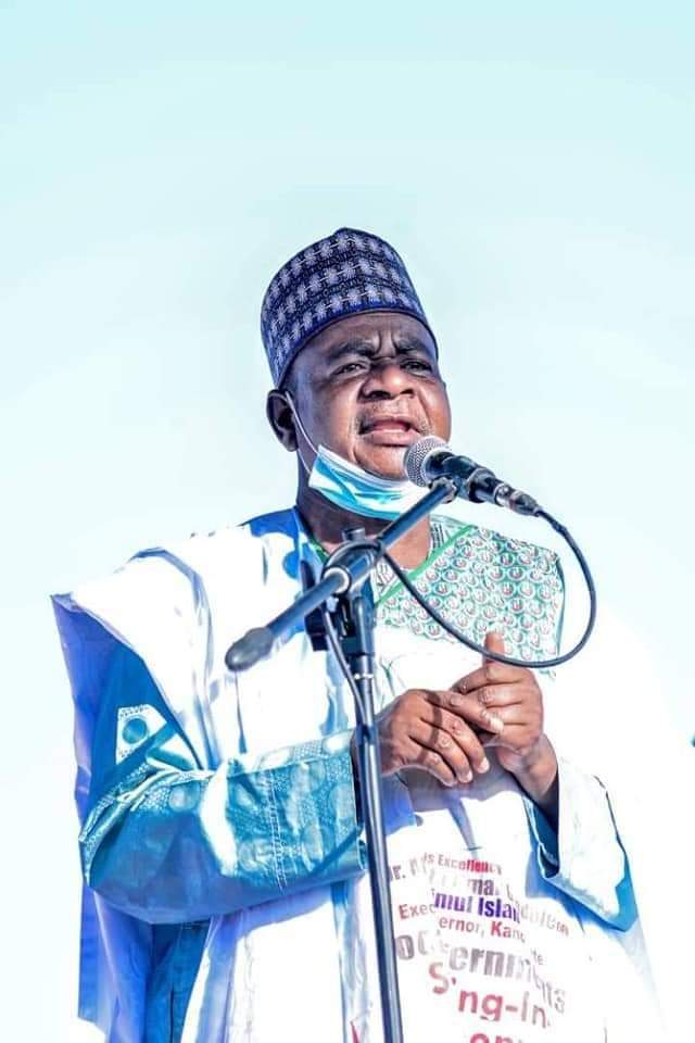 Musa Iliyasu Kwankwaso ya bi umarnin Ganduje, inda ya ajiye mukaminsa na Kwamishina Musa Iliyasu Kwankwaso ya bi umarnin Ganduje, inda ya ajiye mukaminsa na Kwamishina