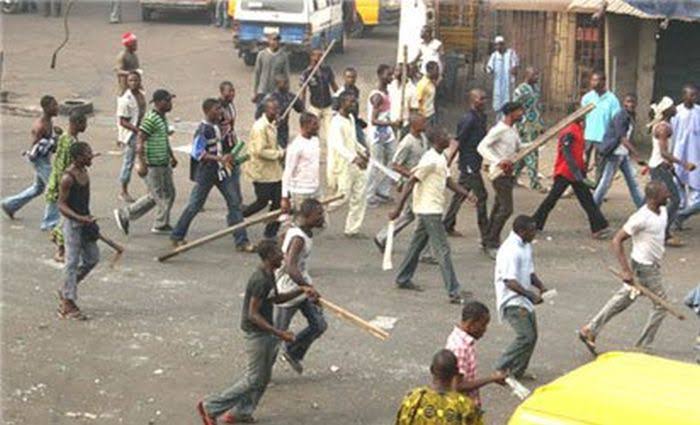 Mutanen Gari Sun Kashe Dan Bindiga A Kaduna Mutanen Gari Sun Kashe Dan Bindiga A Kaduna