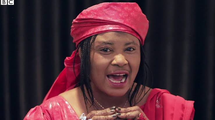 Fati Slow ta shiga cacar bakin Naziru Sarkin Waka da Nafisa Abdullahi Fati Slow ta shiga cacar bakin Naziru Sarkin Waka da Nafisa Abdullahi