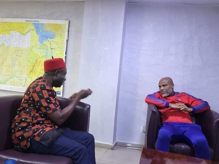 Nnamdi Kanu ba ya jin daɗin kashe-kashen da ake yi a Kudu-maso-Gabas, in ji Soludo Nnamdi Kanu ba ya jin daɗin kashe-kashen da ake yi a Kudu-maso-Gabas, in ji Soludo