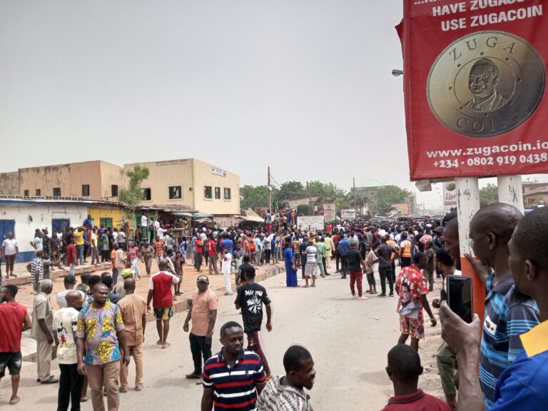 Fashewar tukunyar gas ta kashe mutane 4 a Kano Fashewar tukunyar gas ta kashe mutane 4 a Kano