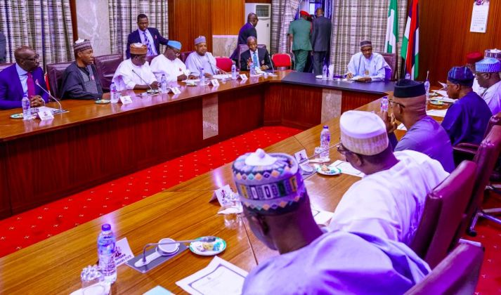 YANZU-YANZU: Gwamnonin APC sun miƙa sunayen ƴan takarar shugaban ƙasa 5 ga Buhari