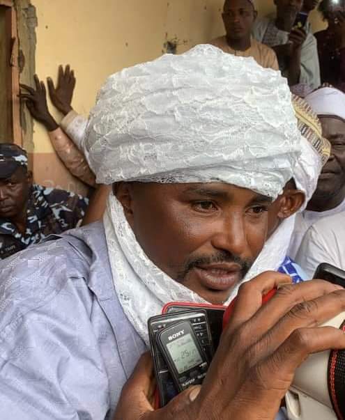An baiwa ƙasurgumin ɗan fashin dajin nan Ado Aliero sarauta a Zamfara An baiwa ƙasurgumin ɗan fashin dajin nan Ado Aliero sarauta a Zamfara