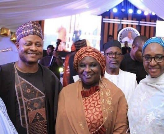 Uba Sani ya ɗauki mataimakiyar El-Rufa’i a matsayin abokiyar takararsa ta gwamna a Kaduna Uba Sani ya ɗauki mataimakiyar El-Rufa’i a matsayin abokiyar takararsa ta gwamna a Kaduna