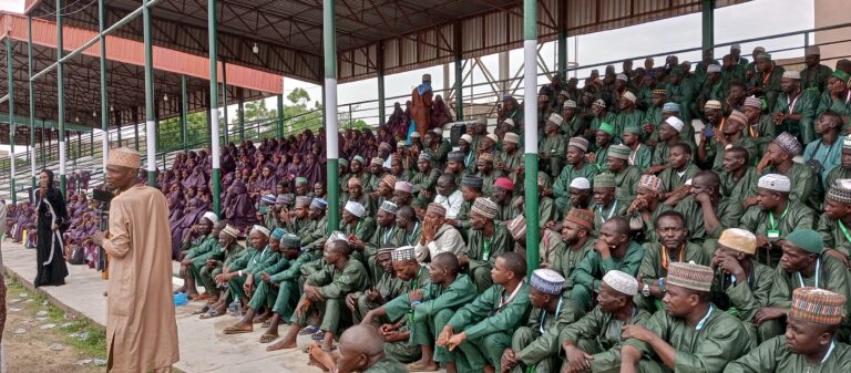 RAHOTO: Sama da maniyyata 900 ne za su rasa aikin Hajjin bana a Kano RAHOTO: Sama da maniyyata 900 ne za su rasa aikin Hajjin bana a Kano