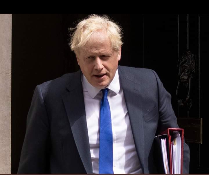 Boris Johnson ya sauka daga shugabancin jam’iyyarsa ta Conservative Boris Johnson ya sauka daga shugabancin jam’iyyarsa ta Conservative