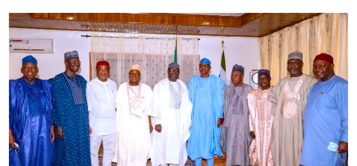 Gwamnonin APC sun fusata kan zaɓen Shettima da Tinubu yai a matsayin mataimakin takararsa Gwamnonin APC sun fusata kan zaɓen Shettima da Tinubu yai a matsayin mataimakin takararsa