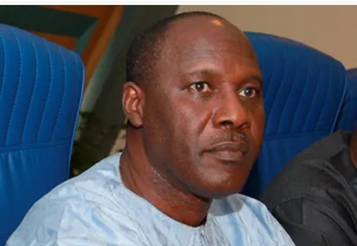 Delta 2023: Omo-Agege ya naɗa Orubebe a matsayin Daraktan yaƙin neman zaɓensa Delta 2023: Omo-Agege ya naɗa Orubebe a matsayin Daraktan yaƙin neman zaɓensa