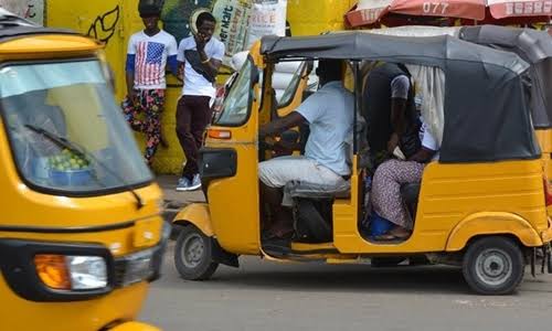 Gwamnatin Kano ta hana yin hayar adaidaita sahu daga ƙarfe 10 na dare Gwamnatin Kano ta hana yin hayar adaidaita sahu daga ƙarfe 10 na dare