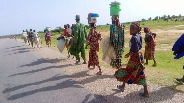 Rashin tsaro: Mutane na ci gaba da tserewa a wasu yankunan Zamfara Rashin tsaro: Mutane na ci gaba da tserewa a wasu yankunan Zamfara