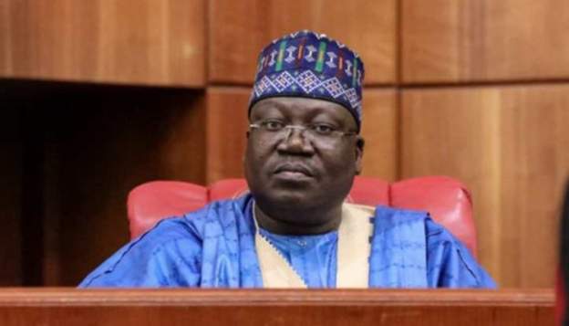 INEC ta musanta karɓar sunayen Ahmad Lawan da Akpabio a matsayin ƴan takarar sanata