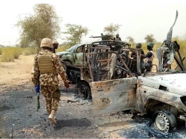 Ƴan ta’adda sun yi wa sojoji kwanton-ɓauna, inda su ka kashe 2 da raunata 4 a Katsina Ƴan ta’adda sun yi wa sojoji kwanton-ɓauna, inda su ka kashe 2 da raunata 4 a Katsina