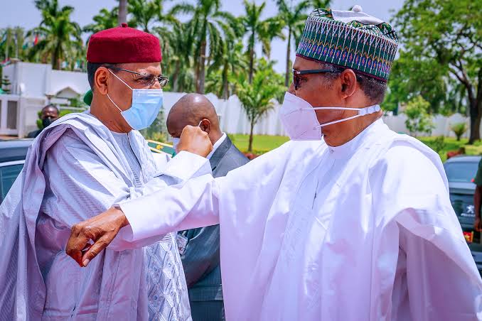 Gwamnatin Nijeriya ta saya wa Jamhuriyar Nijar motoci na N1.4bn don magance matsalar tsaro Gwamnatin Nijeriya ta saya wa Jamhuriyar Nijar motoci na N1.4bn don magance matsalar tsaro
