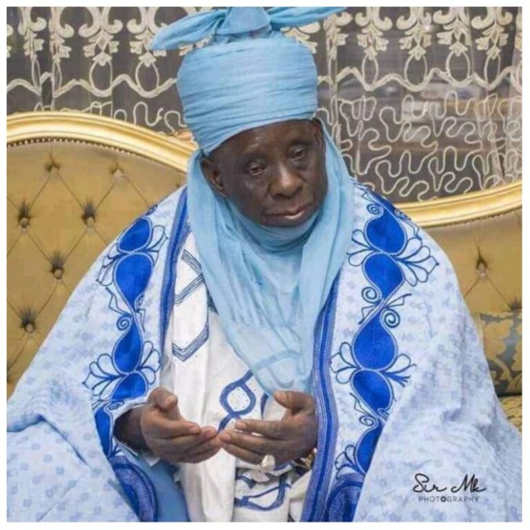 Sarkin Lokoja ya rasu yana da shekara 80 Sarkin Lokoja ya rasu yana da shekara 80