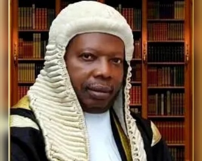 EFCC ta kama shugaban Majalisar Dokoki ta Ogun EFCC ta kama shugaban Majalisar Dokoki ta Ogun