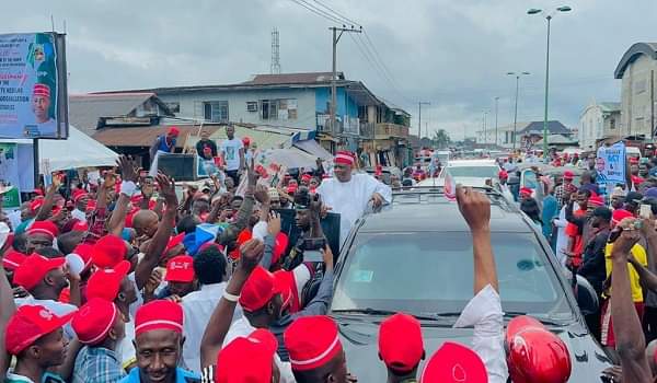 Dandazon al’umma sun tarbi Kwankwaso a Jihar Delta Dandazon al’umma sun tarbi Kwankwaso a Jihar Delta