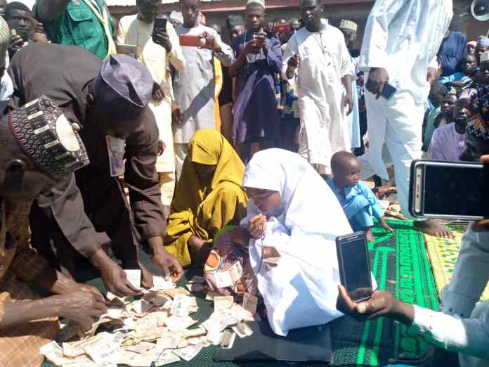 Ƴar shekara 13 ta haddace da rubuta Alkur’ani a Katsina Ƴar shekara 13 ta haddace da rubuta Alkur’ani a Katsina