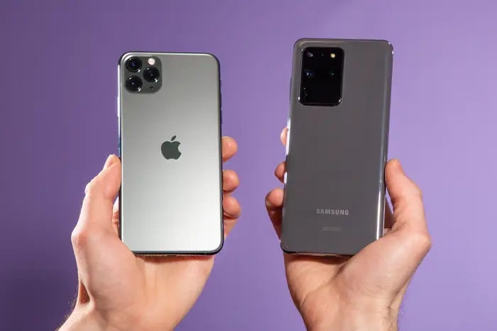 Ran ƴan Nijeriya ya ɓaci sabo da kamfanonin Samsung da iPhones na kawo sabbin wayoyi ba caja Ran ƴan Nijeriya ya ɓaci sabo da kamfanonin Samsung da iPhones na kawo sabbin wayoyi ba caja