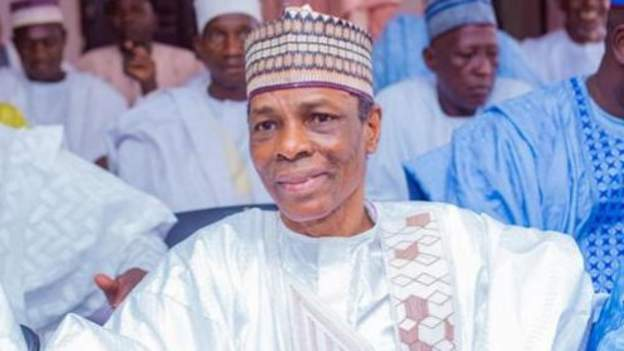 Na ƙi yarda na zama mataimakin takarar Peter Obi sabo da ba zai ci zaɓe ba — Shagari Na ƙi yarda na zama mataimakin takarar Peter Obi sabo da ba zai ci zaɓe ba — Shagari