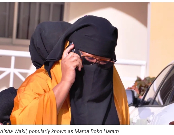 An yanke wa Mama Boko Haram da wasu mutane 3 ɗaurin shekaru 7 sakamakon badaƙalar N71m An yanke wa Mama Boko Haram da wasu mutane 3 ɗaurin shekaru 7 sakamakon badaƙalar N71m