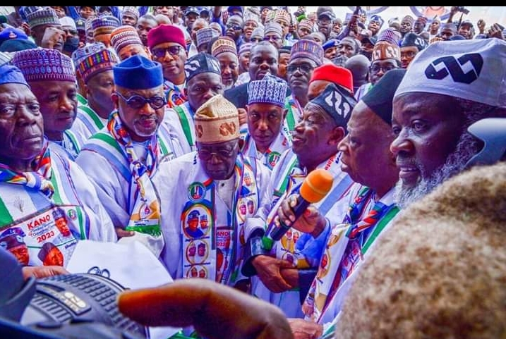 Tinubu ya buɗe ofishin kamfen a Kano Tinubu ya buɗe ofishin kamfen a Kano