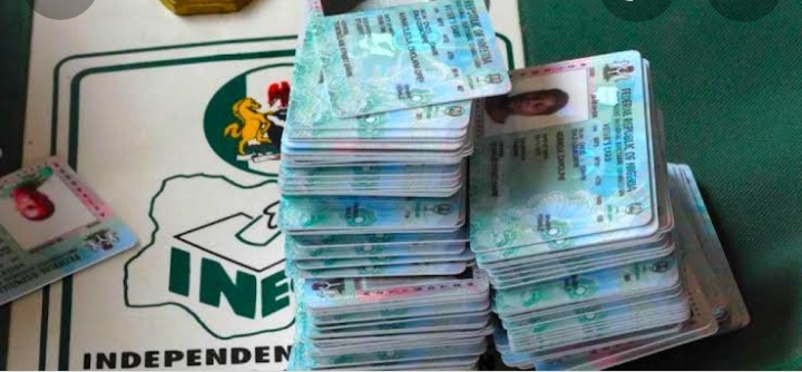 Katin zaɓe 437,354 ne masu shi ba su karɓa ba a Osun Katin zaɓe 437,354 ne masu shi ba su karɓa ba a Osun