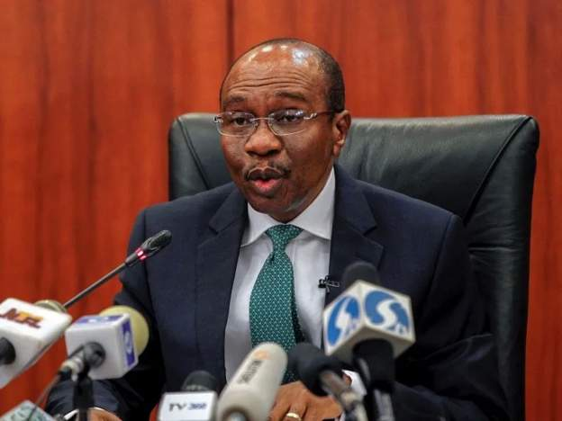 Ba za mu fasa aiwatar da sabon tsarin takaita cirar kuɗi a banki ba — CBN Ba za mu fasa aiwatar da sabon tsarin takaita cirar kuɗi a banki ba — CBN