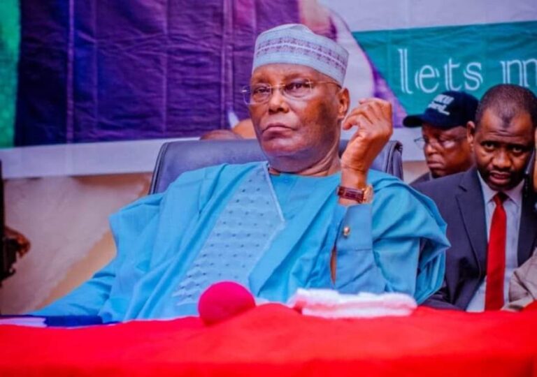 Masu buƙata ta musamman ga Atiku: Ba ruwan mu da kai, Buhari shine mai ƙaunar mu Masu buƙata ta musamman ga Atiku: Ba ruwan mu da kai, Buhari shine mai ƙaunar mu