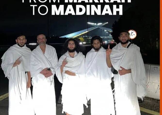 Ummara: Ƴan Birtaniya 5 sun yi tattaki da ga Makka zuwa Madina Ummara: Ƴan Birtaniya 5 sun yi tattaki da ga Makka zuwa Madina