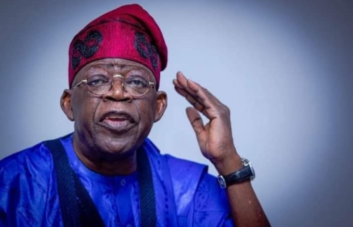 Zan maida ƴan yahoo su zama masu Ilimin fasaha, in ji Tinubu Zan maida ƴan yahoo su zama masu Ilimin fasaha, in ji Tinubu