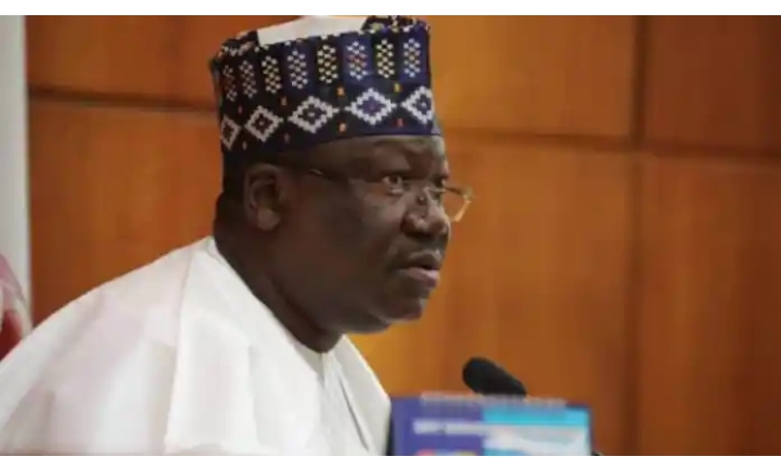 Majalisar Dattawa ta hori INEC kan gudanar da sahihin zaɓe Majalisar Dattawa ta hori INEC kan gudanar da sahihin zaɓe