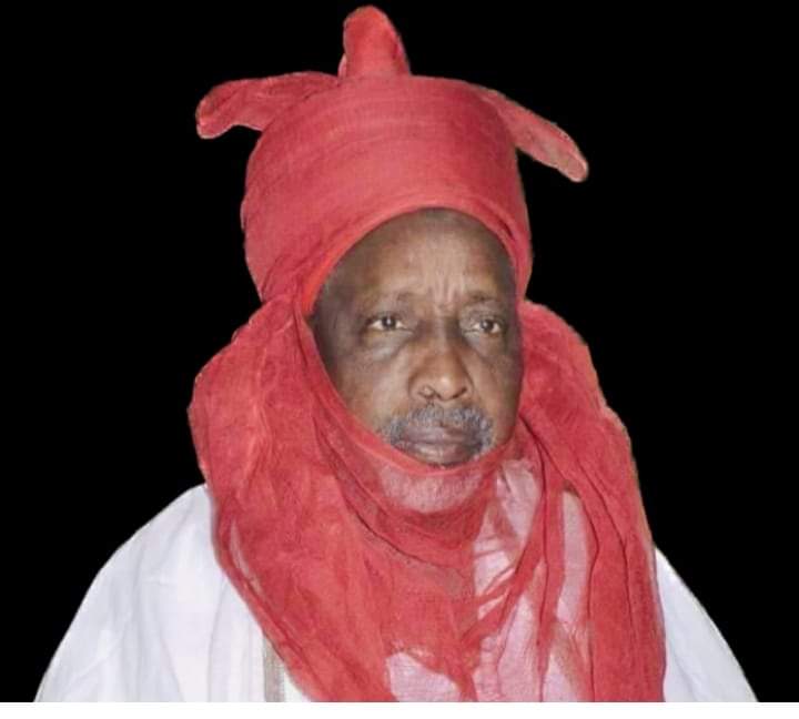 Sarkin Dutse ya riƙe malamai da matuƙar muhimmanci — Farfesa Sani R/Lemo Sarkin Dutse ya riƙe malamai da matuƙar muhimmanci — Farfesa Sani R/Lemo
