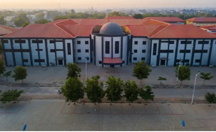 Jami’ar Isyaku Rabiu ta kaddamar da kwamitin gudanarwa Jami’ar Isyaku Rabiu ta kaddamar da kwamitin gudanarwa