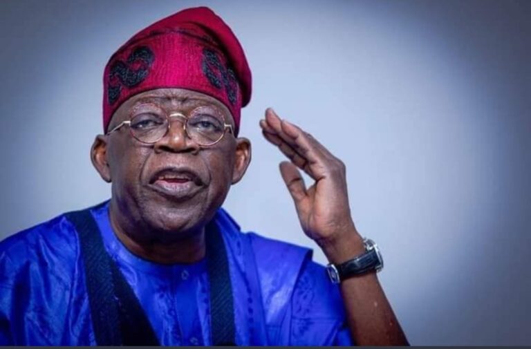 DA ƊUMI-ƊUMI: Kotu ta kori ƙarar hana rantsar da Tinubu tare da cin tarar mai ƙarar Naira miliyan 15 DA ƊUMI-ƊUMI: Kotu ta kori ƙarar hana rantsar da Tinubu tare da cin tarar mai ƙarar Naira miliyan 15