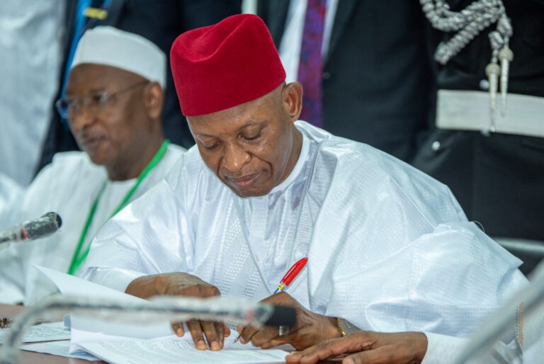 Gwamnan Kano ya nada Akanta-Janar da wasu shugabannin hukumomi 4 Gwamnan Kano ya nada Akanta-Janar da wasu shugabannin hukumomi 4