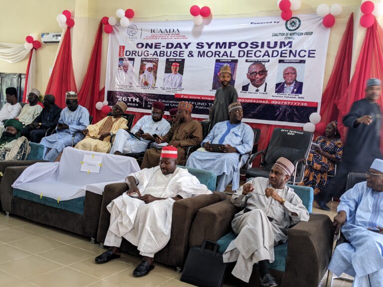 Mu na kira da a hana sayar da maganin tari mai ɗauke da Codeine a Nijeriya — Farfesa Yusuf Mu na kira da a hana sayar da maganin tari mai ɗauke da Codeine a Nijeriya — Farfesa Yusuf