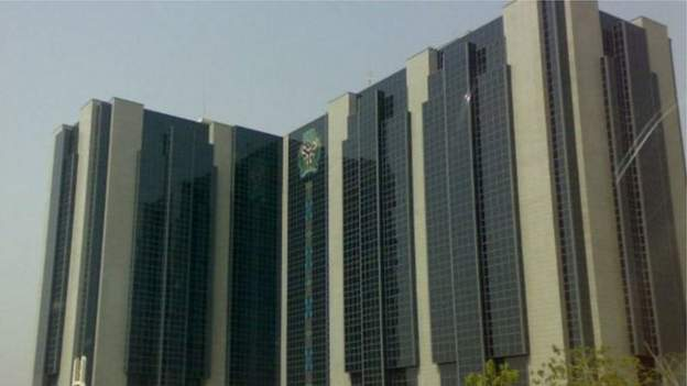 CBN ya dakatar da karɓar caji a kan ajiyar kuɗi sama da dubu 500 CBN ya dakatar da karɓar caji a kan ajiyar kuɗi sama da dubu 500
